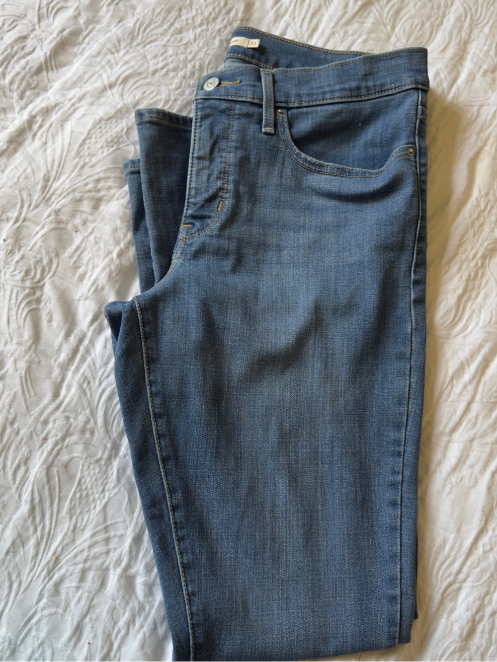 Levi's 311 Shaping Skinny Jeans Size 31 New w/o tags - Picture 6 of 6